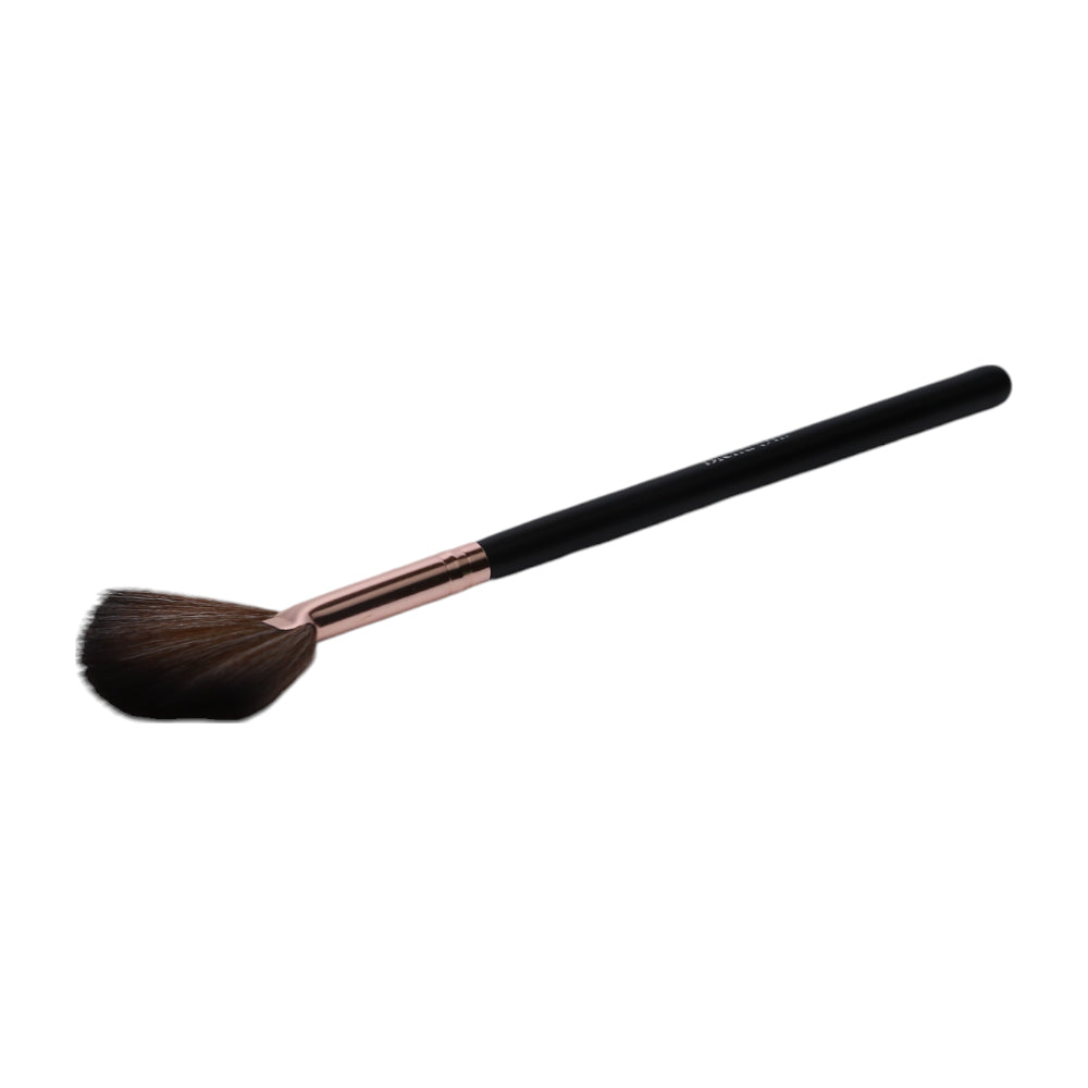 BLEND ON FAN BRUSH Default Title - MamasJan Makeup