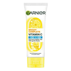 Garnier Bright Complete Vitamin C Face Wash Scrub 100Ml