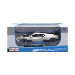 31526WT 124 BUGATTI DIVO WHITE Default Title - MamasJan Toys