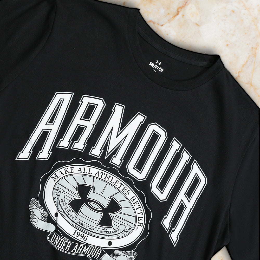 UA MEN S/S T.SHIRT 1379537-001 BLK XL (IR.S) XL - MamasJan mens wear