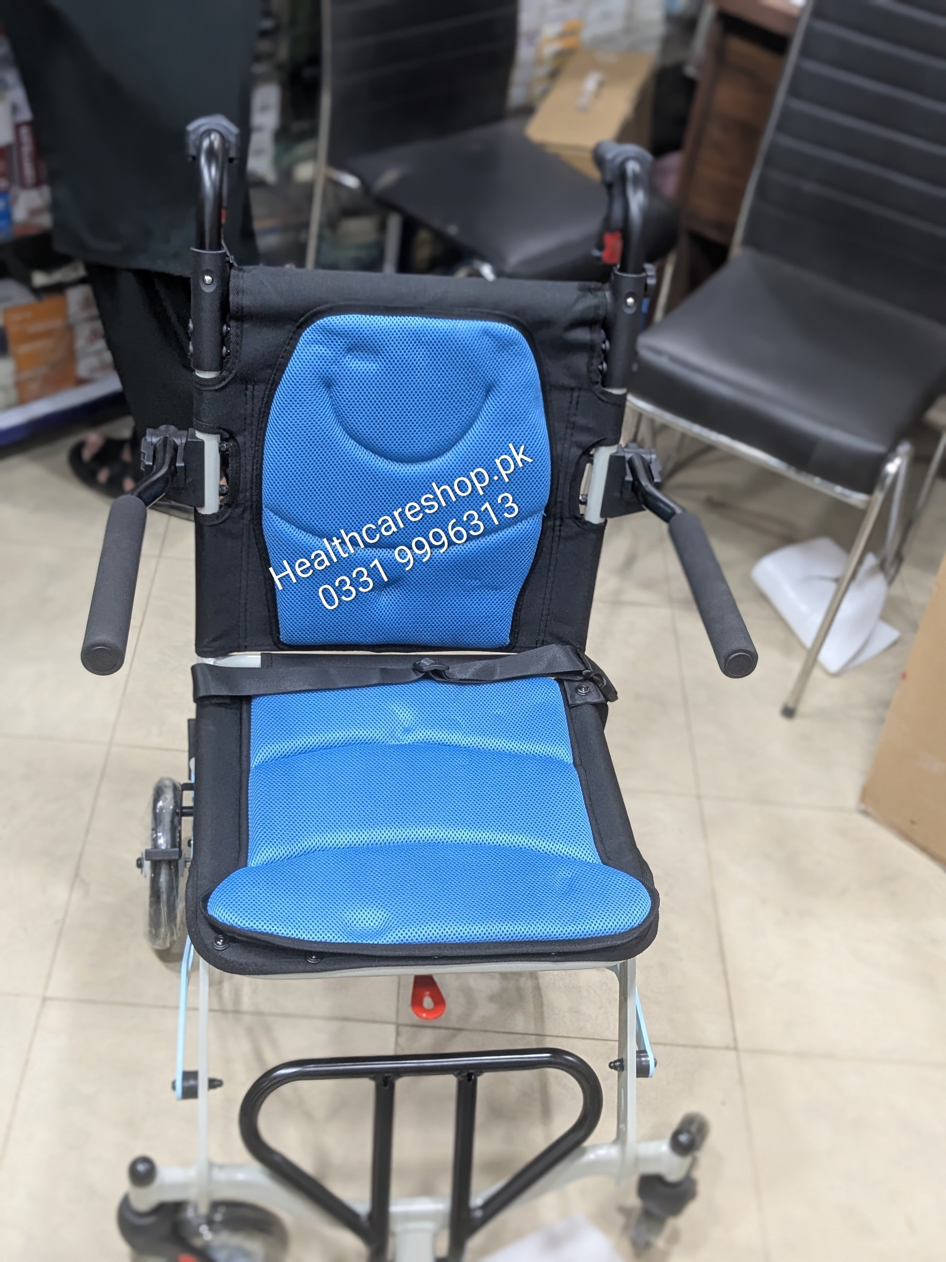 Lightweight Wheelchair Lc 9004 Foldable Traveling Wheelchair - The Healthcare Shop Pakistan